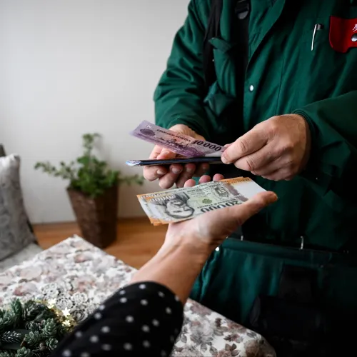 A magyar minimumnyugdíj jövőre a román és bolgár szinttel vetekedhet