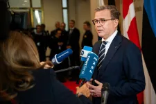 Furcsa betöréses sorozat finn parlamenti képviselőknél: nem vittek el semmit, de megmutatták, hogy képesek rá