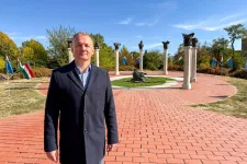 Gyula polgármestere nem akarja, hogy az október 6-i ünnepség az aktuálpolitikáról szóljon, úgyhogy előre beleállt Magyar Péterbe