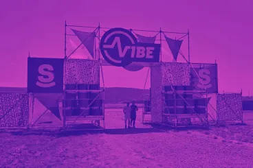 Eltelt egy év és a Vibe már megint lefogós, elhurcolós videóval reklámozza magát