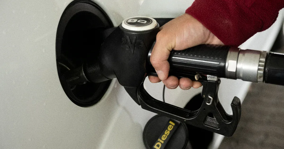 Az új autóknál eltűnőben van a dízelmotor, itthon 390 ezerrel nőtt az állomány 10 év alatt