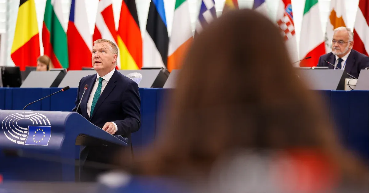 A Bizottság bemutatja az EU első korrupcióellenes stratégiáját A Bizottság bemutatja az EU első korrupcióellenes stratégiáját