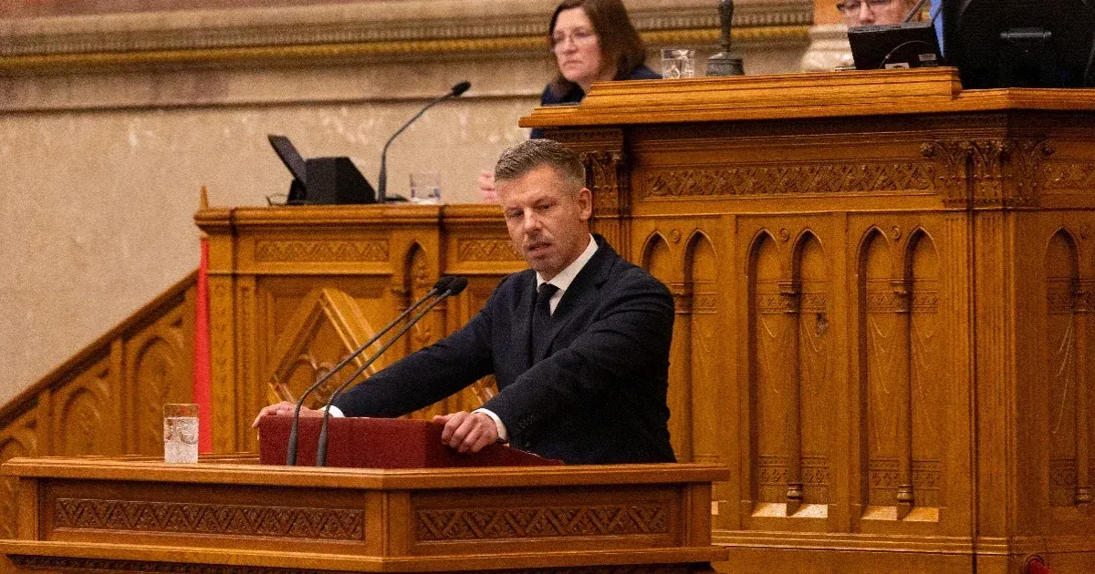 Hungarian PM questioned in connection with allegations of cell phone theft