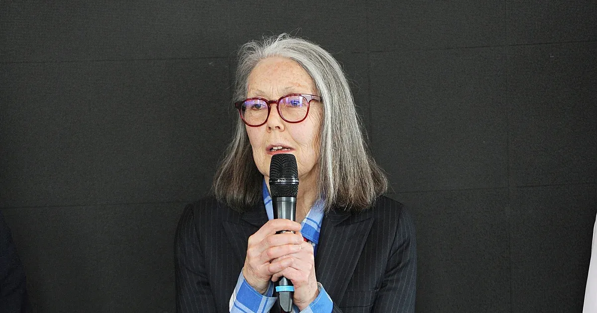Anne Carson – A kanadai költő, aki megkapta az irodalmi Nobel-díjat