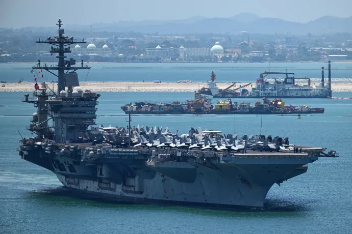 Lassan visszaér rekordhosszú küldetéséről a USS Abraham Lincoln