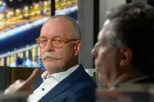 Hont András ÖT-jén folytatja konteós műsorát a köztévétől eltanácsolt Gulyás István