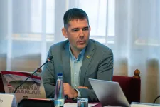 Novák Előd szerint egyelőre nem indokolt meghallgatni Orbán Viktort a kegyelmi ügy miatt