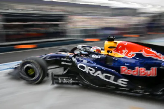 Verstappen rajtolhat az élről a szingapúri sprintfutamon