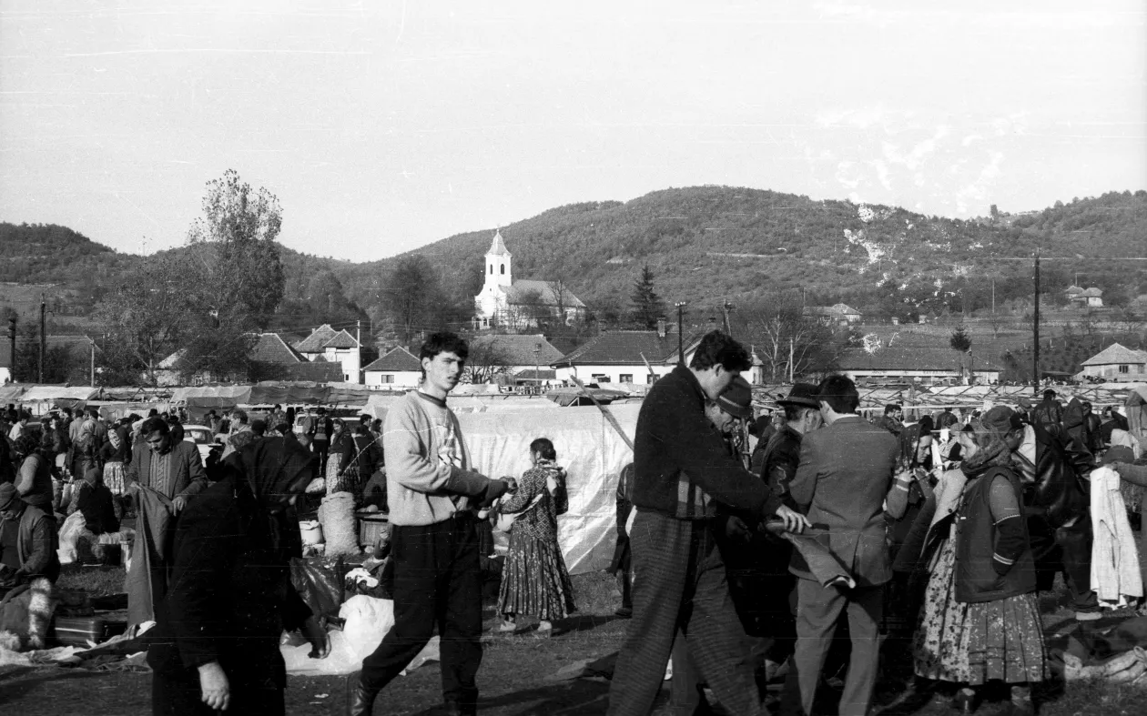 Fotó: tm / Fortepan és Gál László / Transtelex