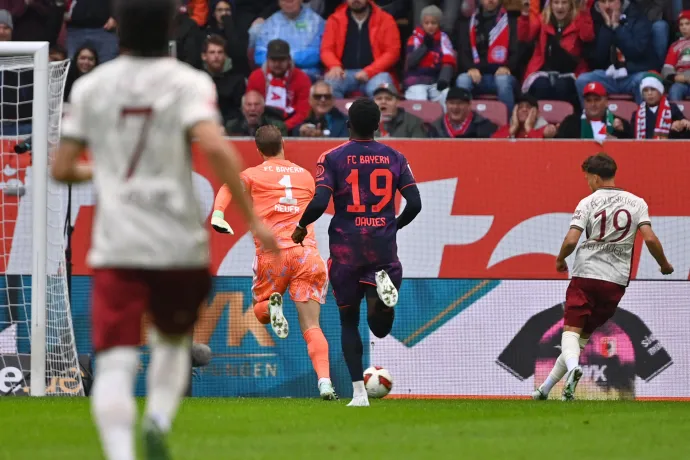 A kezdés után 8 másodperccel kapott hatalmas potyagólt a Bayern
