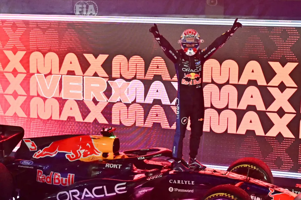 Verstappen nyerte a szingapúri futamot