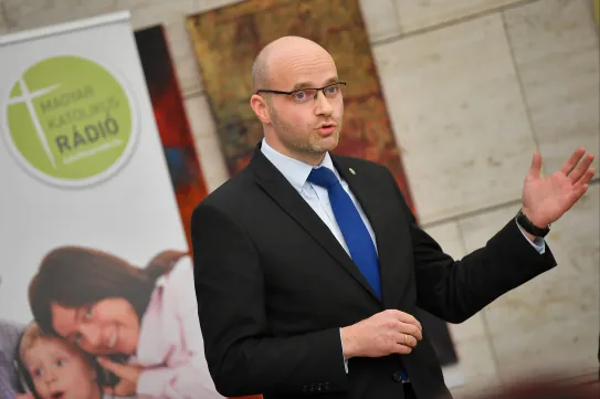 A szakbizottság támogatja, hogy Radetzky András legyen a Médiatanács új tagja