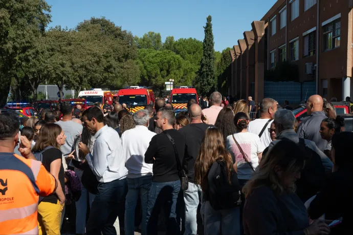 Lövöldözni kezdett egy diák egy dél-franciaországi iskolában, az igazgató is megsérült