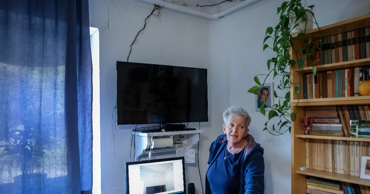 „Recsegett-ropogott az egész ház, alig bírtam aludni” – mindenki csak találgatja, miért repedeznek a házak a börzsönyi faluban