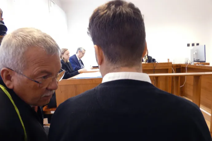 A győri Aston Martin-os gázoló szerint az autó nem ment gyorsan, megcsúszhatott egy párafolton