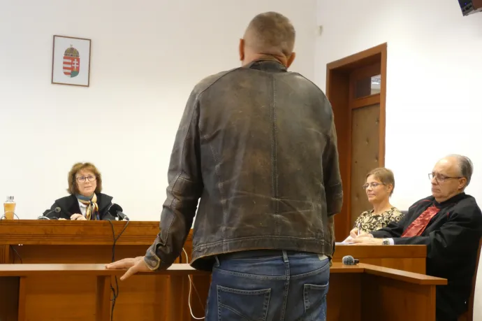 A tanú szerint nem haladtak gyorsan a külső és a belső sávban – Fotó: Laczó Balázs / Telex