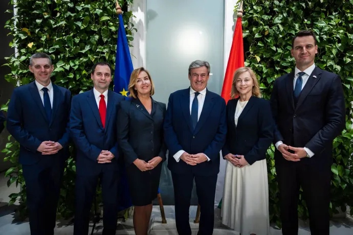Kapitány István és a Gazdasági és Energetikai Minisztérium államtitkárai 2026. június 11-én – Forrás: Kapitány István / Facebook