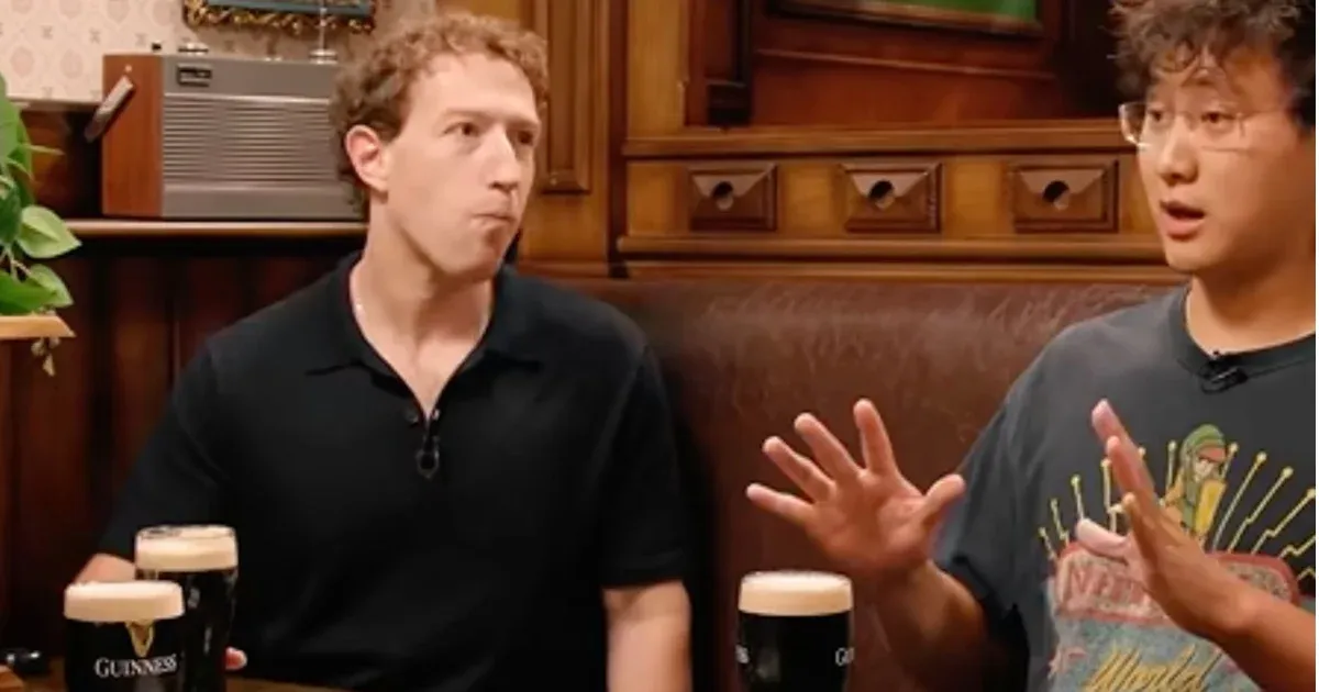 Mark Zuckerberg cseppet sem tudott inni egy Guinnesst, és az internet odavan érte
