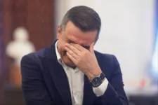 Bukaresti grand finálé technokrata mázzal: hogyan játszotta át Nicușor Dan a hatalmat a PSD-nek?