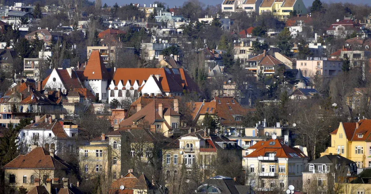 Még a vagyonadóval együtt is a gazdagabbaknak kedvez a magyar adórendszer