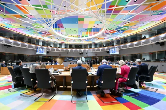 Részben Magyar Péterék miatt elhúzódott az EU-csúcs, töröltek egy sajtótájékoztatót, plusz ülés jön novemberben
