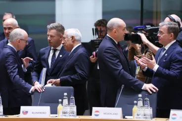 „Volt itt minden, vétófenyegetés, kiabálás” – Magyar Péter második EU-csúcsa az elmúlt évek leghosszabbja lett