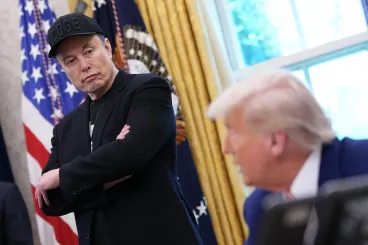 Telegraph: Musk javasolta Trumpnak a Starlink lassítását Ukrajnában