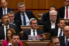 Reagált Magyar Péter arra, hogy Takács Péter szerint miatta született kevesebb gyerek