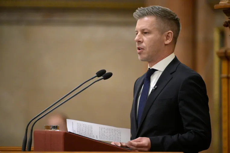 Mindenkinek csökkenni fog az adója 680 ezer forintos havi jövedelem alatt – Magyar Péter bemutatja a 2027-es költségvetést