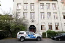 Magyarországon kívül még négy országban kaptak bombafenyegetést iskolák