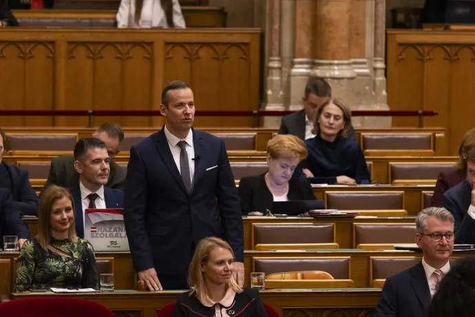 Toroczkai László felszólal az Országgyűlés plenáris ülésén 2026. szeptember 28-án – Fotó: Hevesi-Szabó Lujza / Telex