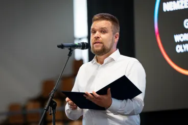 Győr polgármestere Karácsonynak: Ne az összes önkormányzat nevében nyilatkozzon!