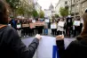 Azonnali béremelésért tüntettek a csalódott közgyűjteményi, könyvtári és közművelődési dolgozók
