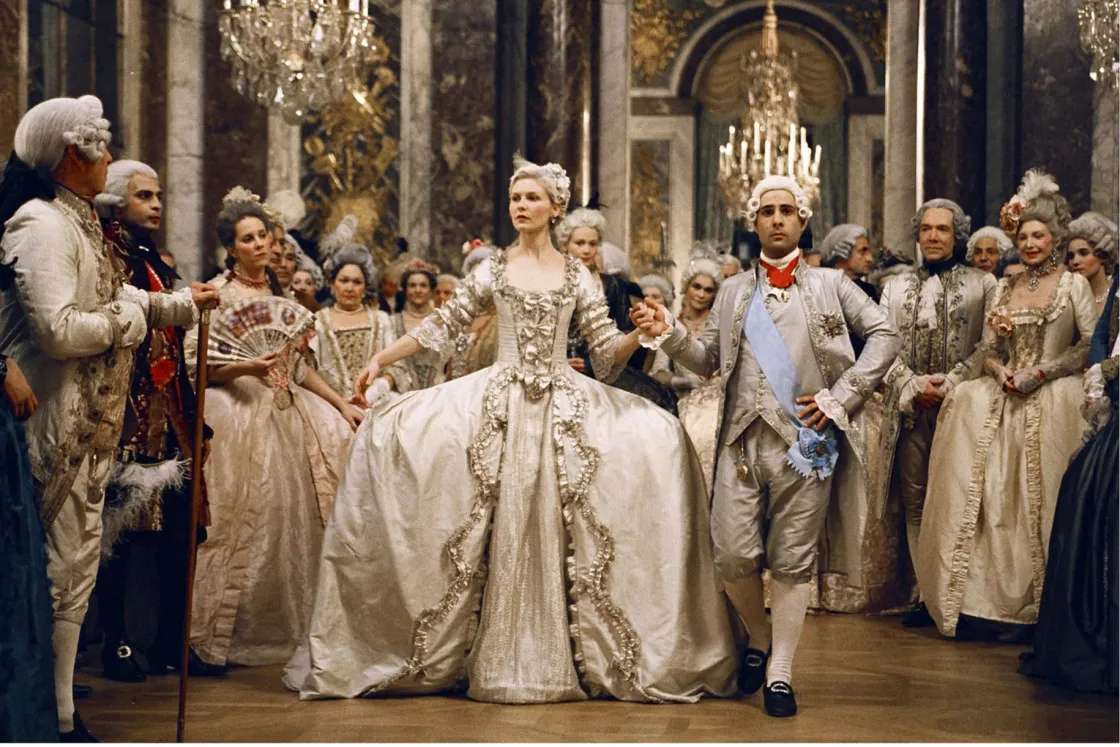 Már húsz éve annak, hogy Sofia Coppola modern rocksztárt csinált Marie Antoinette-ből