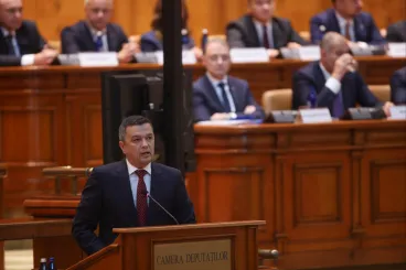 „Van egy jó hírem, a Bolojan-kormány távozik” – Grindeanu örvendezett, majd beleállt a PNL-USR pártokba