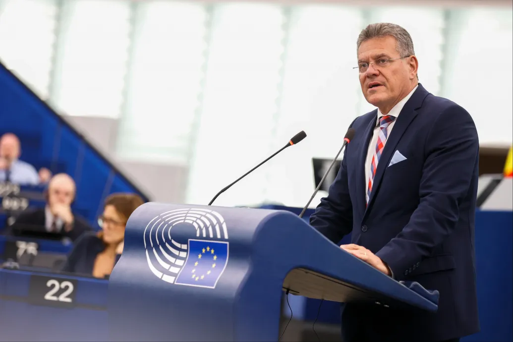 Az EU megpróbál pénzt kitaposni a britekből a szegényebb uniós térségeknek