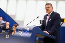 Az EU megpróbál pénzt kitaposni a britekből a szegényebb uniós térségeknek