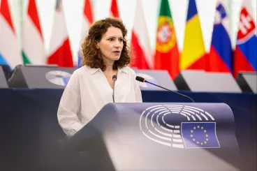 Lakos Esztert a Tiszából a legnagyobb európai parlamenti frakció egyik alelnökévé választották