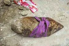 Szovjet rombolóbombát találtak egy belvárosi társasház kertjében