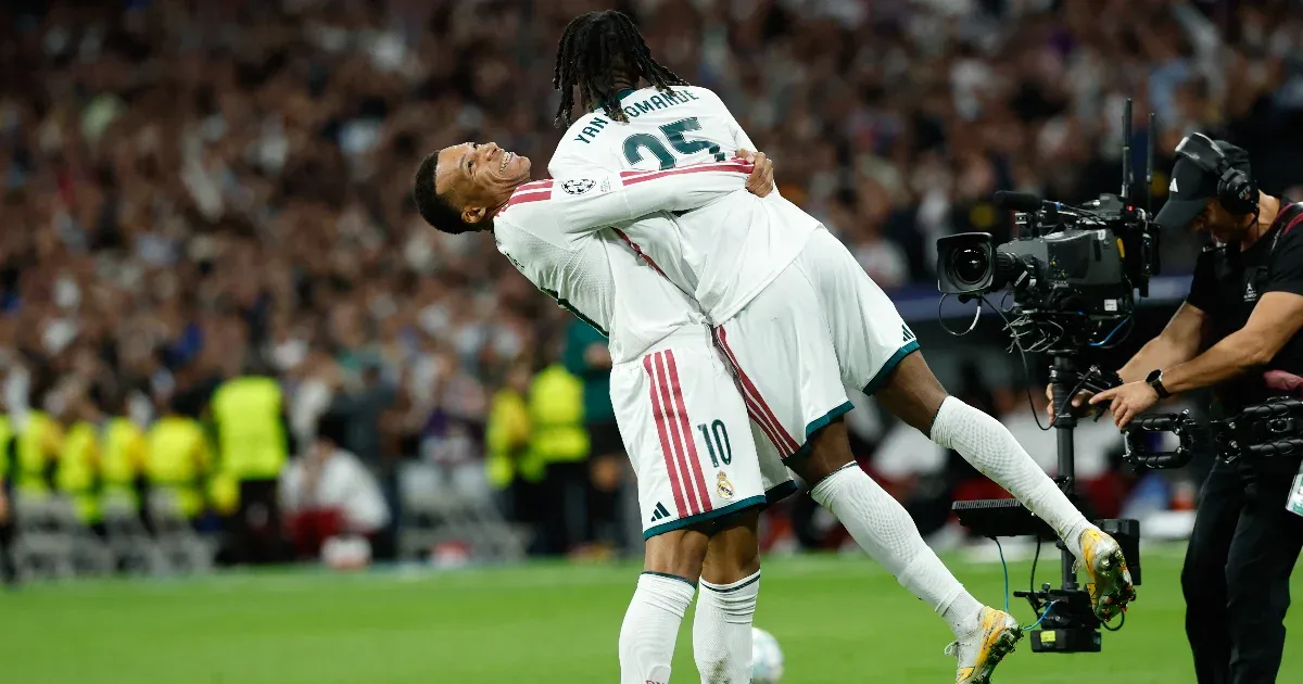 Lecsúszott az Aston Villa az Aston Villa az éléről, de a Real Madrid a címről Lecsúszott az Aston Villa az Aston Villa az éléről, de a Real Madrid a címről