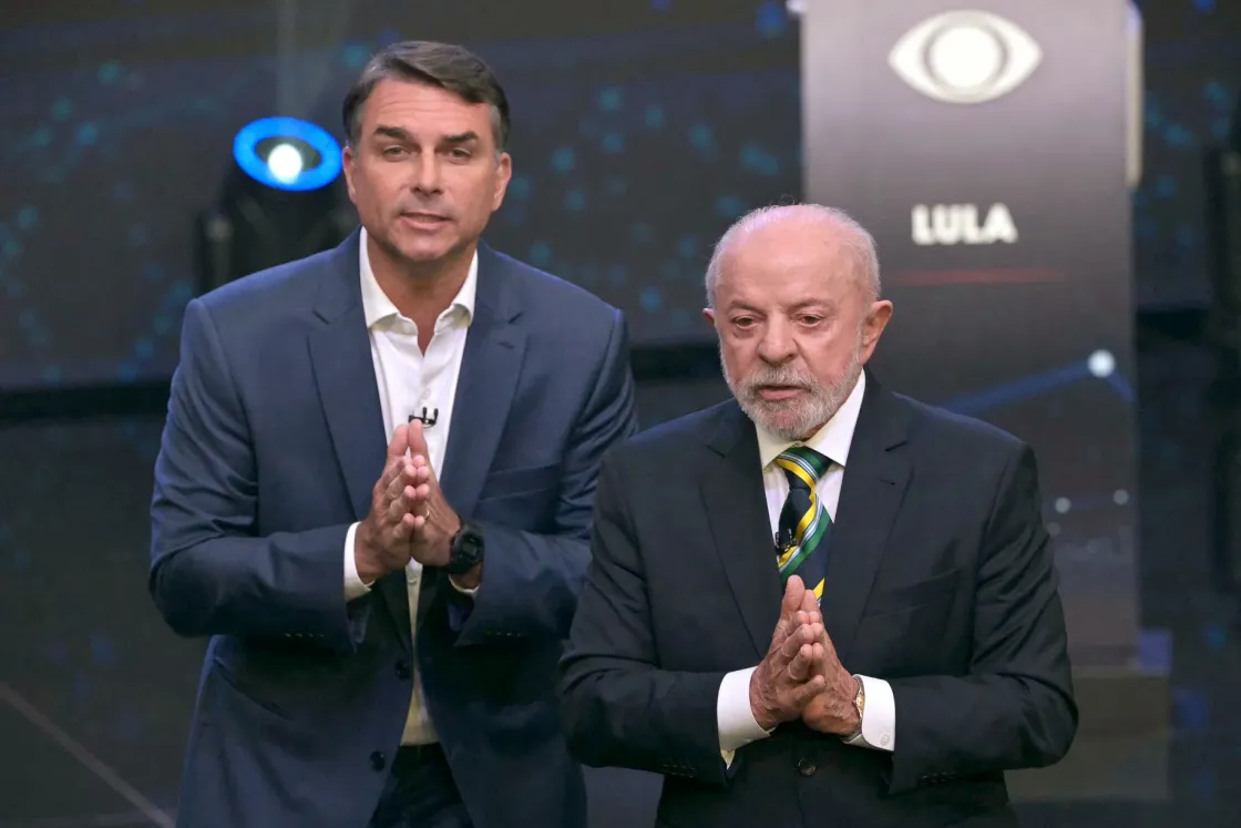 Flávio Bolsonaro már dörzsöli a tenyerét