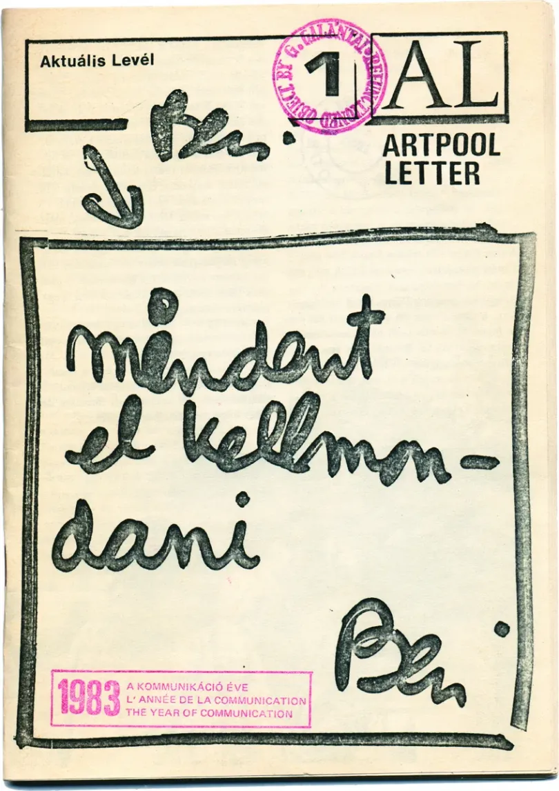 Az Artpool 1983 és 1985 között 11 számot megért művészeti képes „szamizdat” folyóirata, az Aktuális Levél – Fotó: Artpool