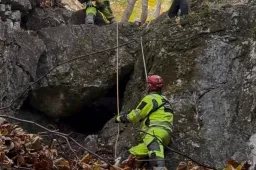 Letért a túraútvonalról, majd lecsúszott a meredek sziklafalon és több métert zuhant két túrázó a Pilisben