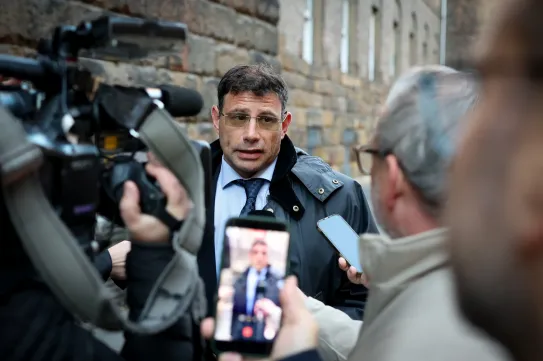 Matolcsy védője: Vallomást tesz Matolcsy György a letartóztatásáról döntő ülésen