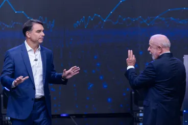 Flávio Bolsonaro már dörzsöli a tenyerét