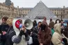 A szombati tüntetések miatt 70 ezer rendőrt küldenek ki Franciaországban, Párizsban kiszorítanák a belvárosból a demonstrációt
