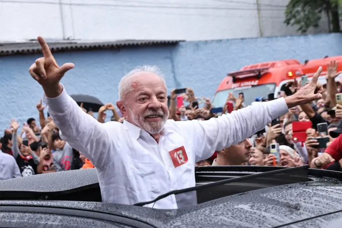 Lula történelmi fordítással megnyerte a brazil elnökválasztást Flávio Bolsonaro ellen