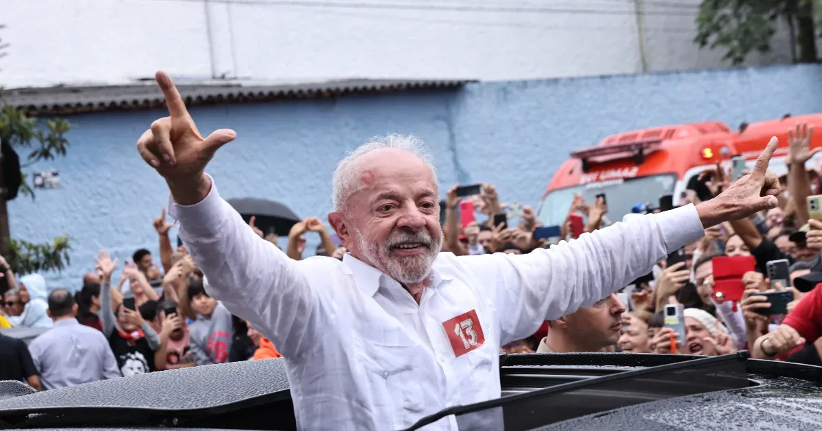 Lula történelmi fordítással megnyerte a brazil elnökválasztást Flávio Bolsonaro ellen