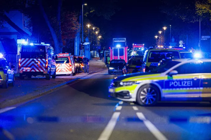 Szándékosan tömegbe hajtott egy BMW-s Németországban, többen megsérültek