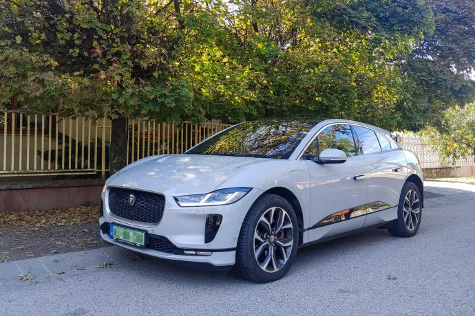 A Jaguar tűzveszélyes lehet, Róbert fél beleültetni a gyerekeit, de eladni szinte lehetetlen